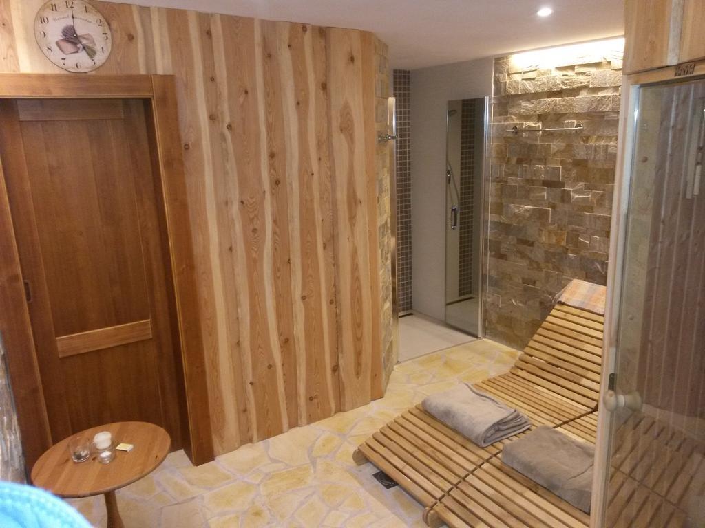 Apartmany Na Skle Malovane Kokava Kültér fotó