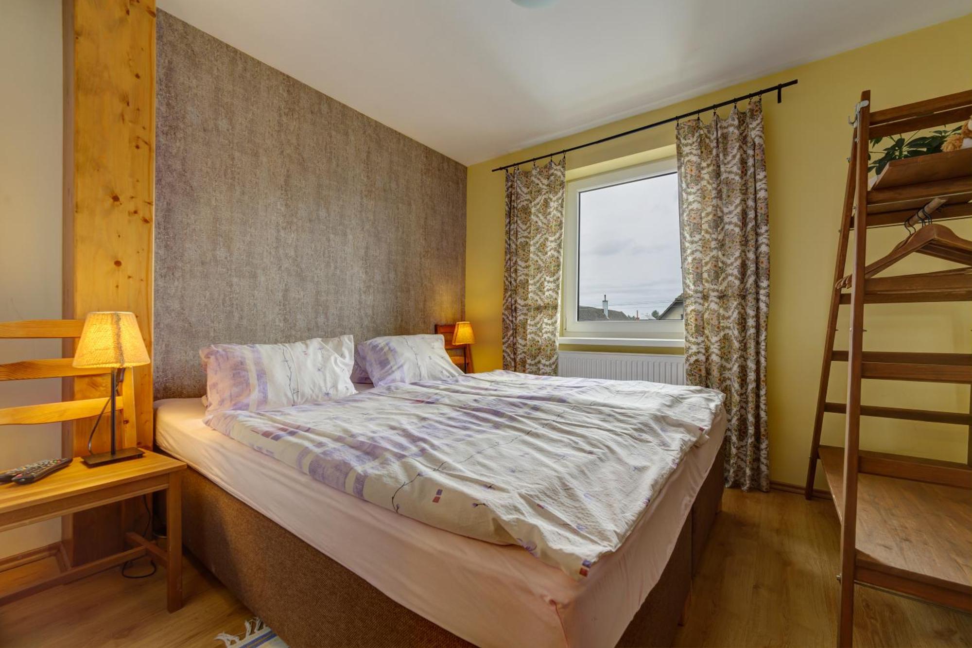 Apartmany Na Skle Malovane Kokava Kültér fotó
