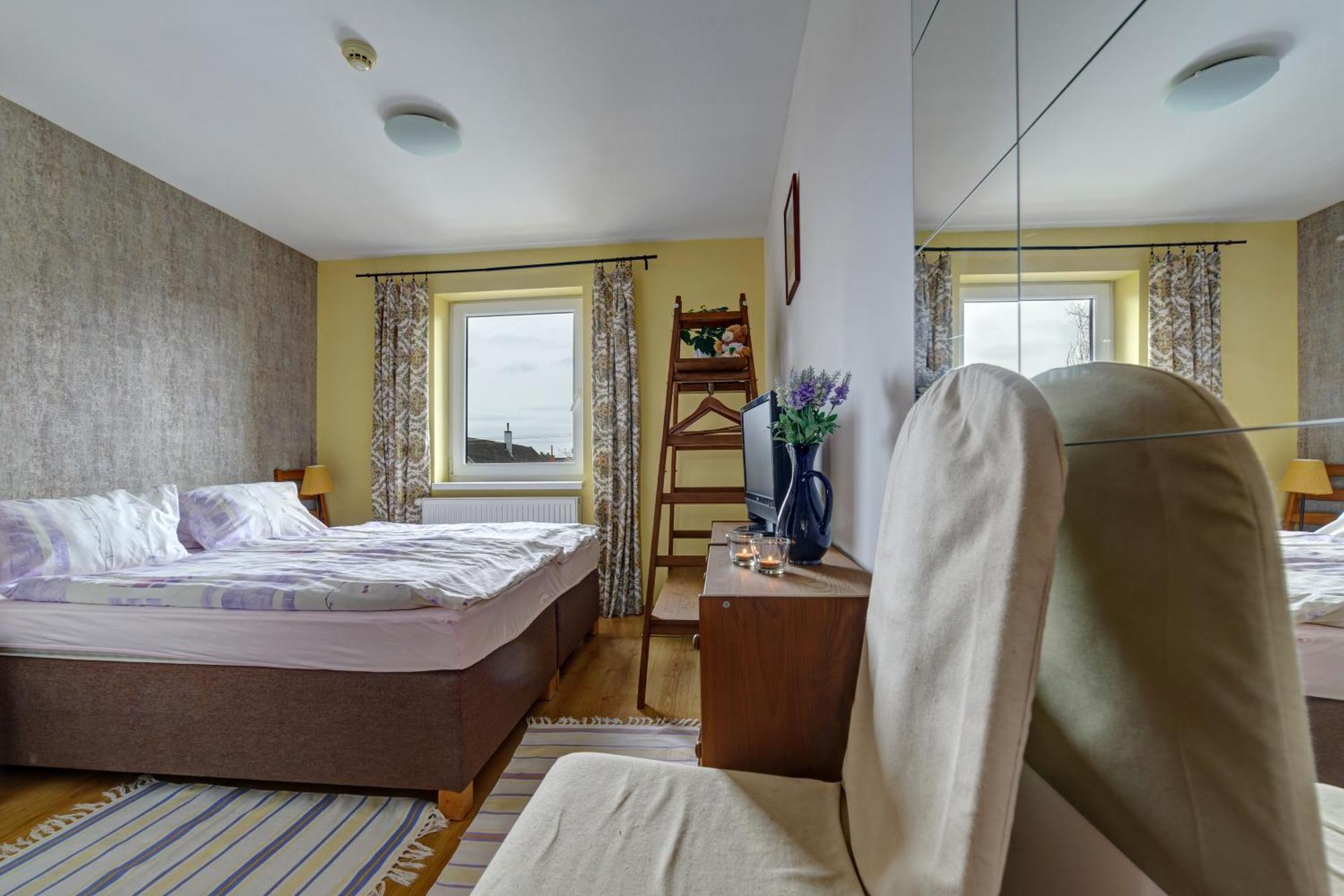 Apartmany Na Skle Malovane Kokava Kültér fotó