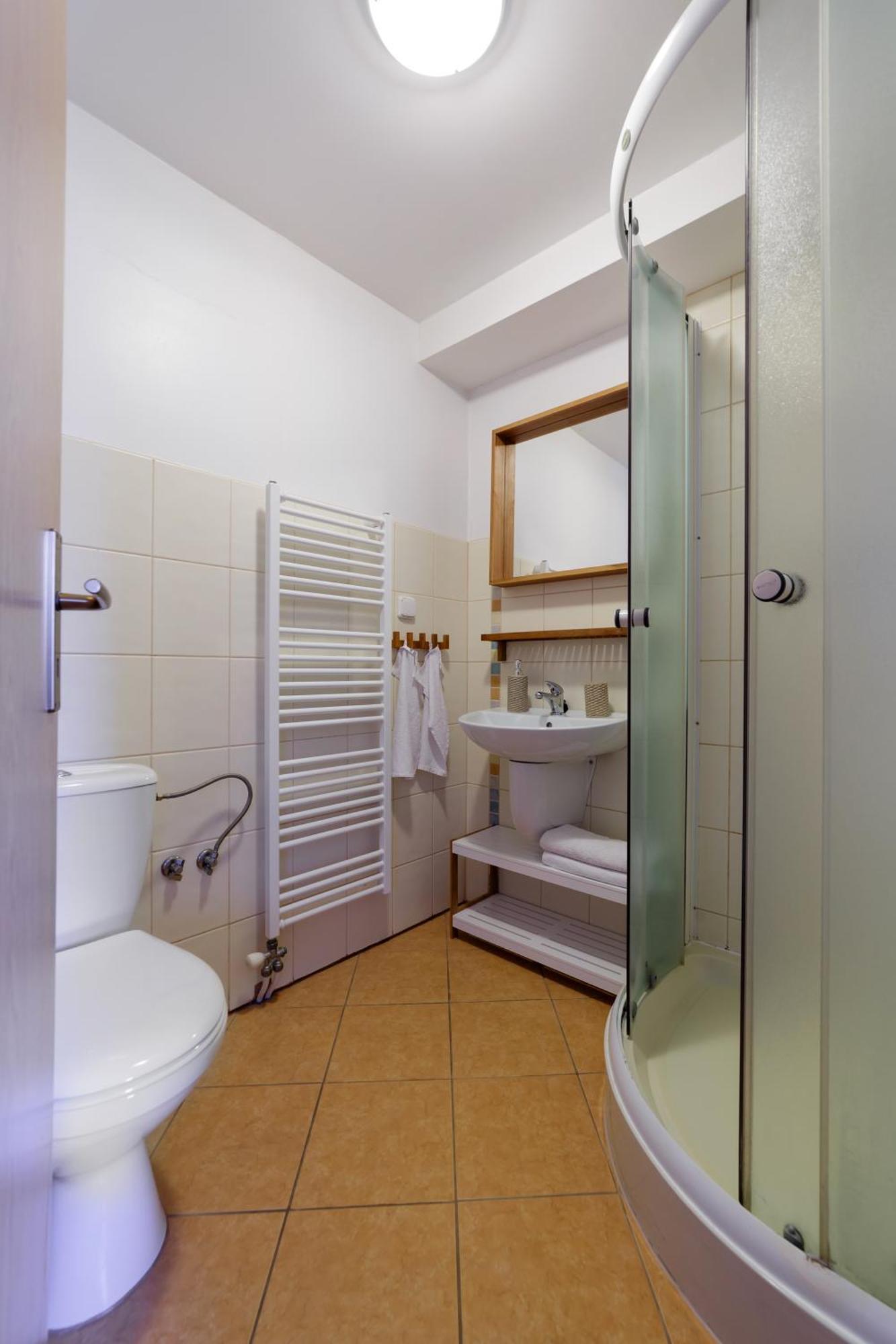 Apartmany Na Skle Malovane Kokava Kültér fotó