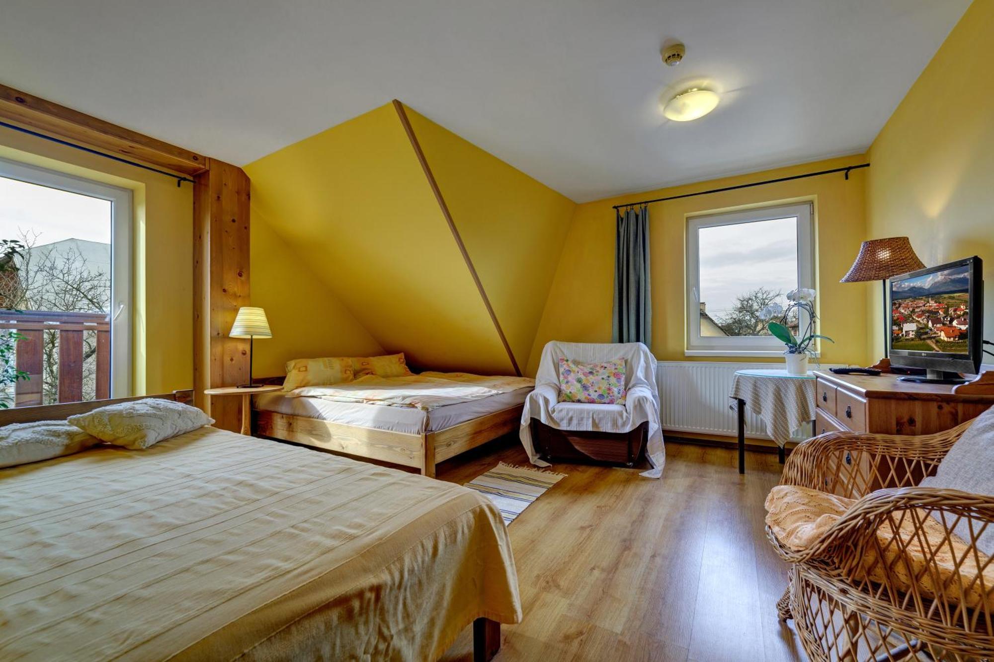 Apartmany Na Skle Malovane Kokava Kültér fotó
